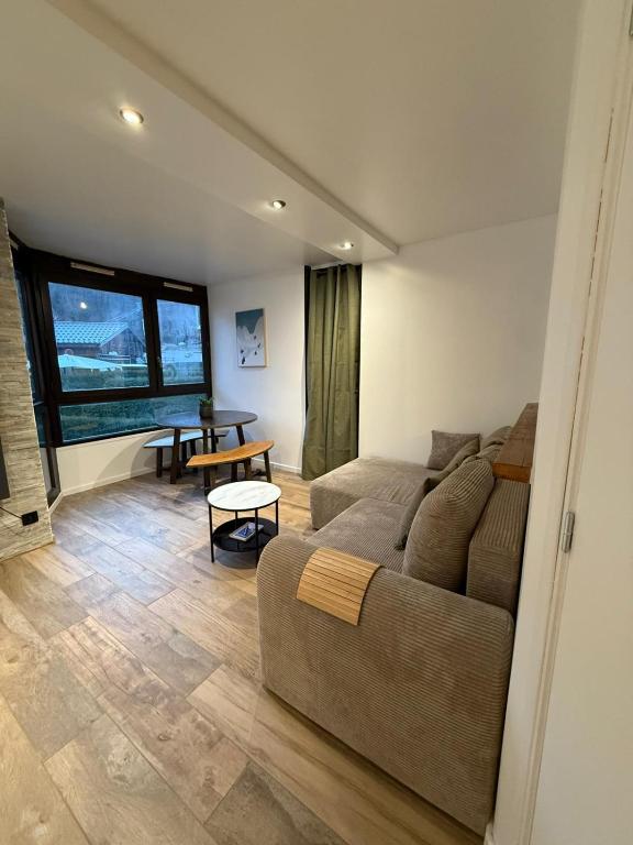 Appartement 1 chambre, balcon, vue montagne - 4