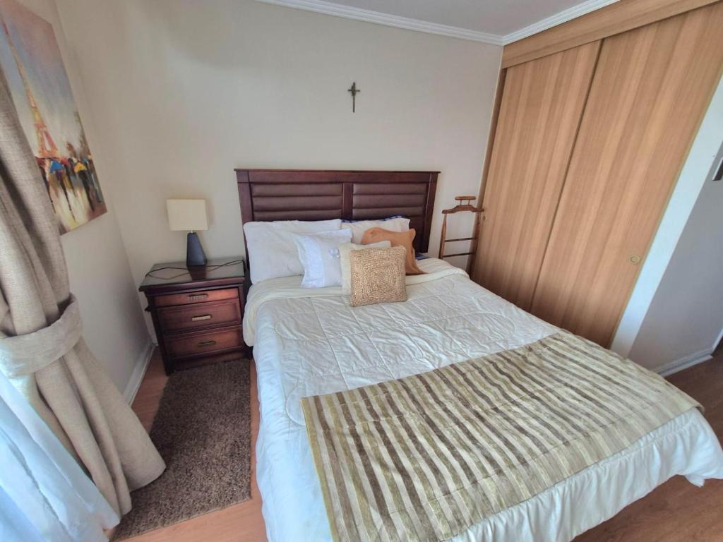 Bello Homestudio frente al Casino Marina del Sol - 2