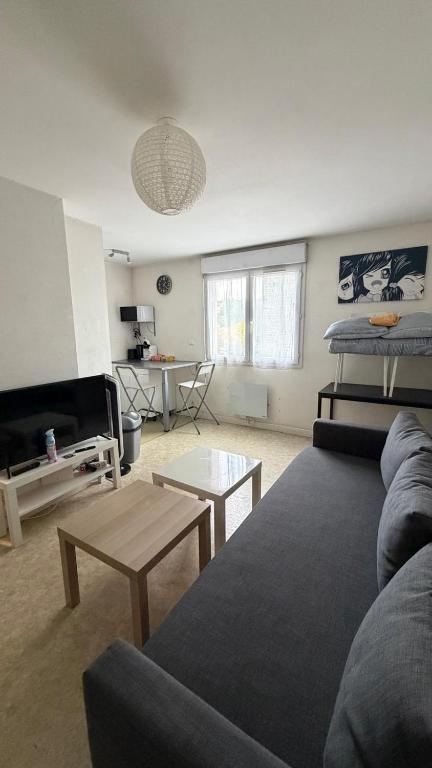 Studio 20m2 stationnement gratuit wifi 4 rue proudhon - 2