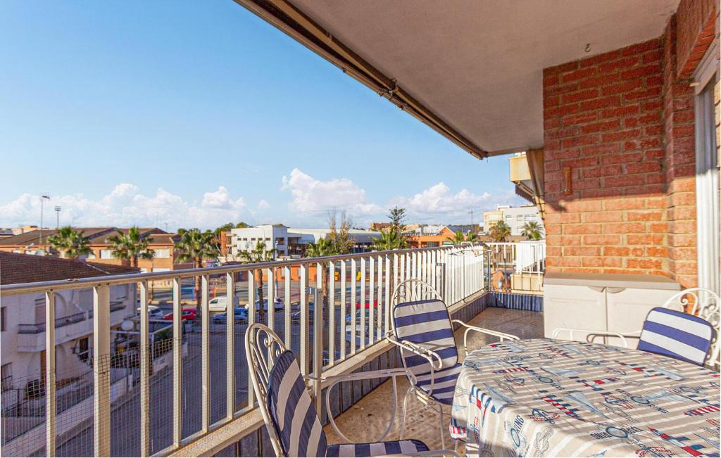 3 Bedroom Lovely Apartment In Santa Pola - 1