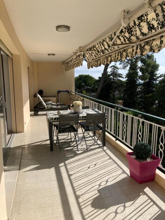 Superbe appartement 2 chambres à 2km centre Cannes - 1