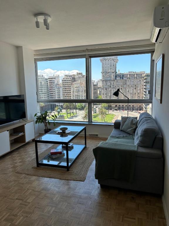 Central Montevideo with Stunning View - 5