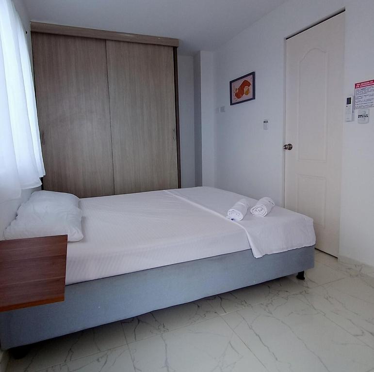 Apartamento vista al Mar-Montaña-Piscina-Parking - 5