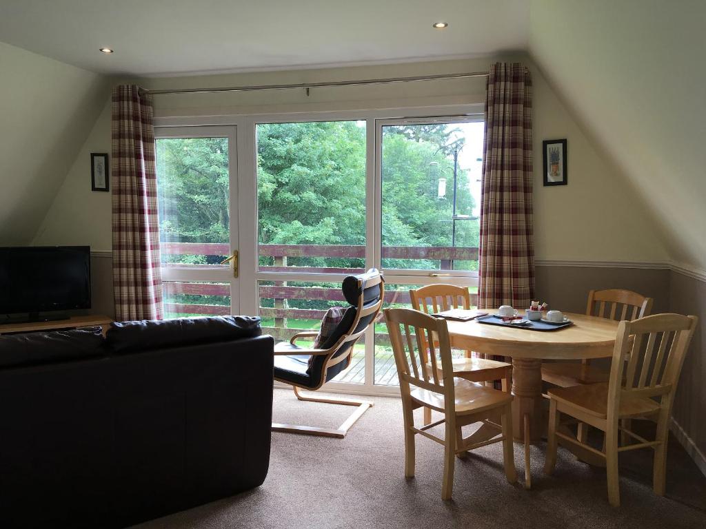 Thistle Lodge, Fortrose photo 2