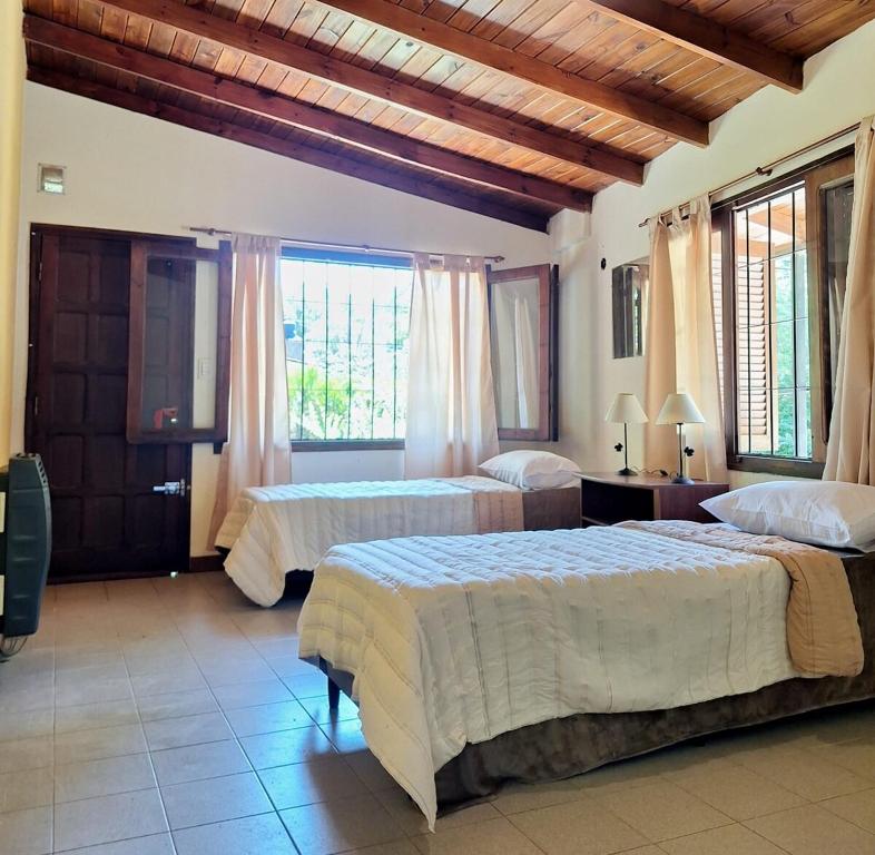 Chalet céntrico con puerta al arroyo - 3