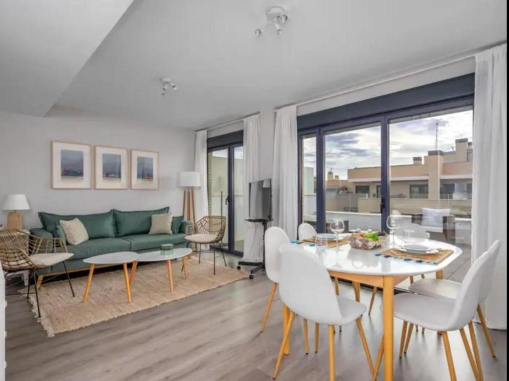 H2M Pacificio Seaview & Terrace & Common Pool - 2