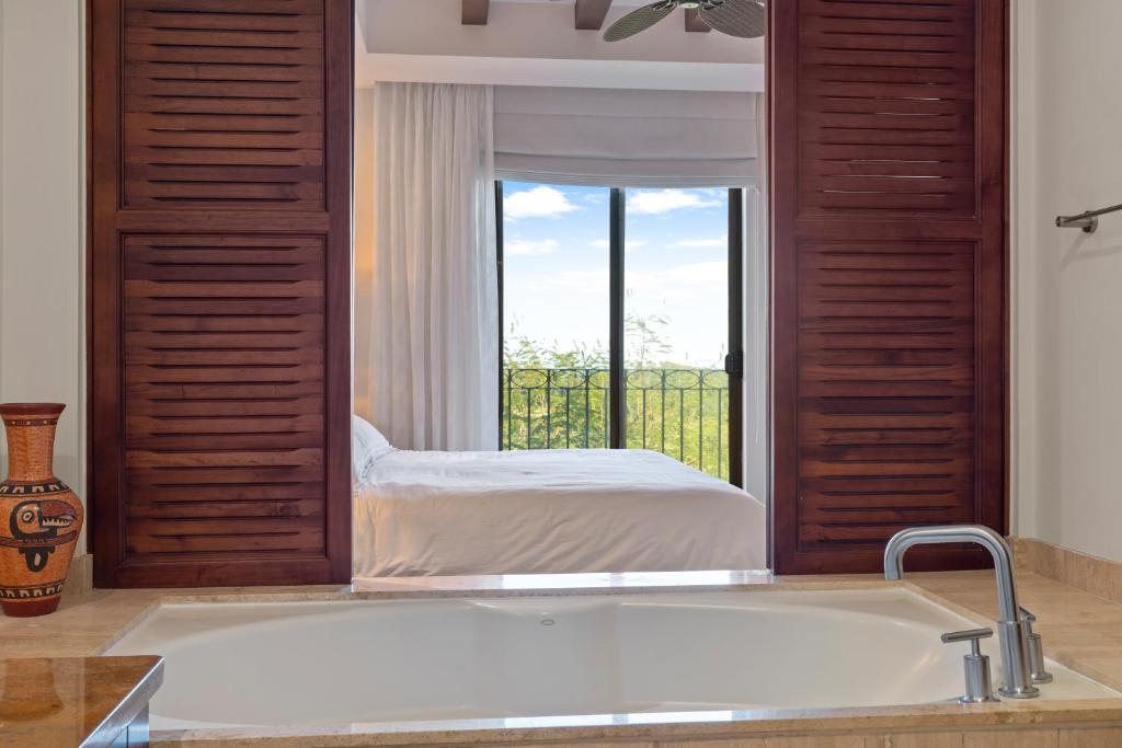 From $69 - Treetop Ocean View Penthouse - Jobo 15, Playa Conchal