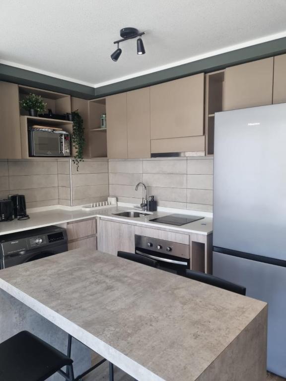 Exclusivo depto con AC y piscina Ñuñoa - 3