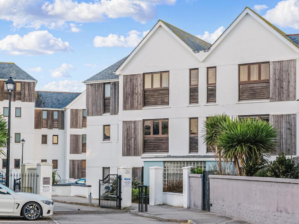 50 Bredon Court, Newquay - pet-friendly self-catering house