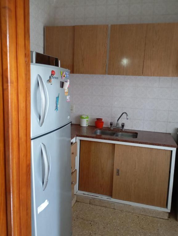Departamento San Bernardo - 4 Ambientes - Cochera - Parrilla - 2do piso - 3