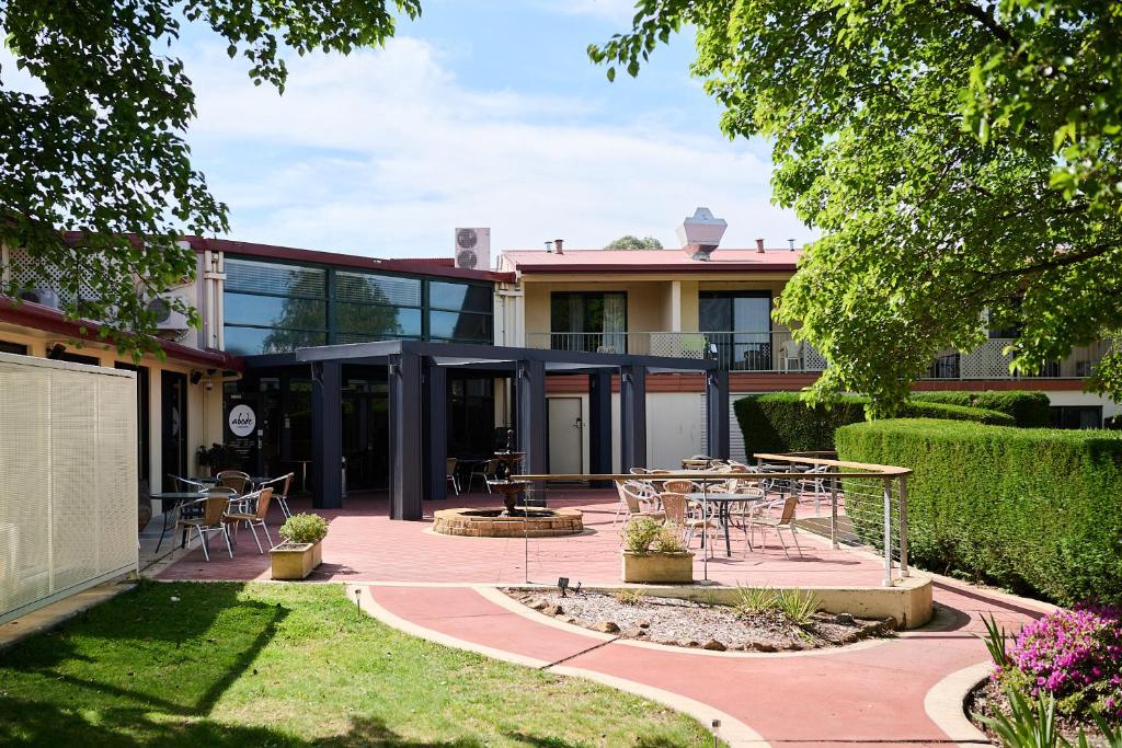 Abode Tuggeranong 外観