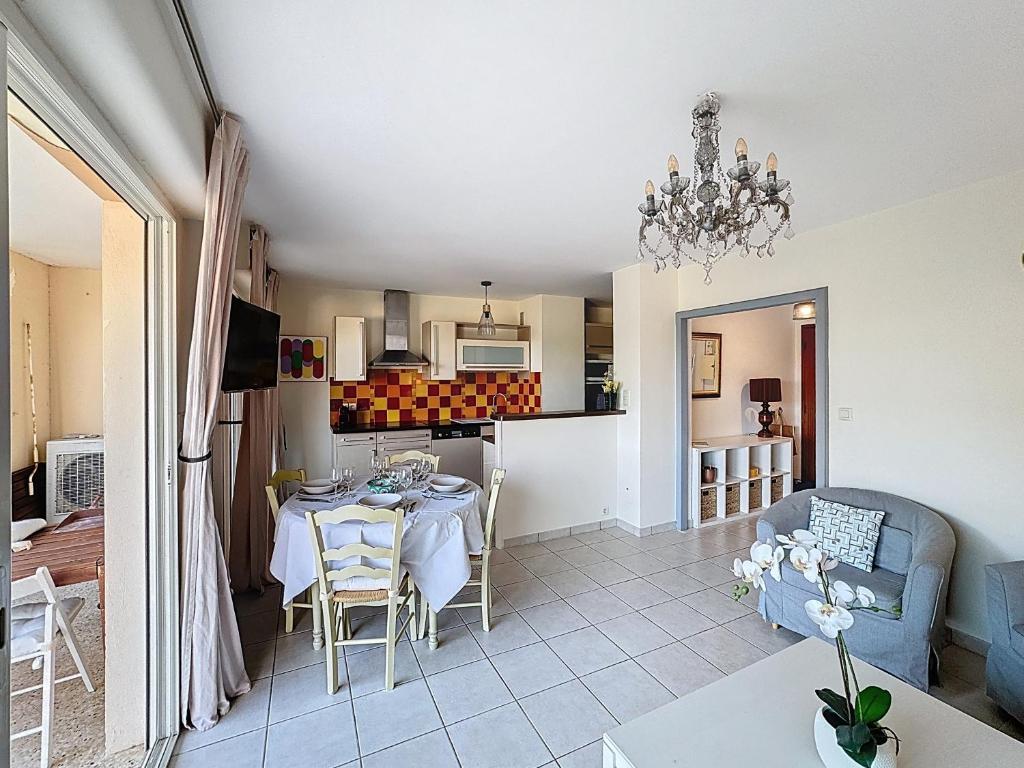 Nice family apartment close to the beach - 3