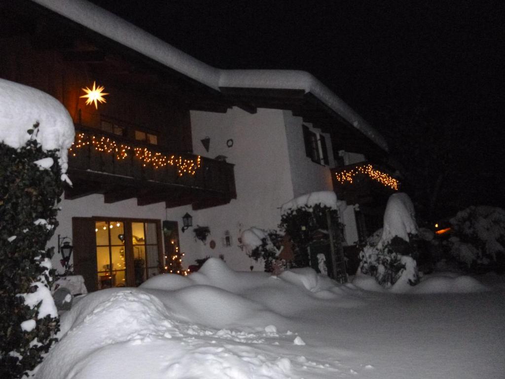 Ferienwohnung Mitteldorf - 2
