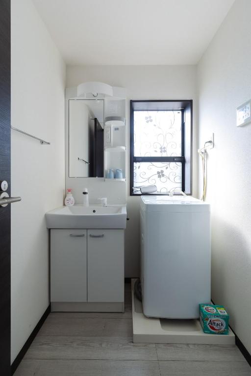 Tokyo Skytree 402| Bali-Style Double w/ Bath & WC