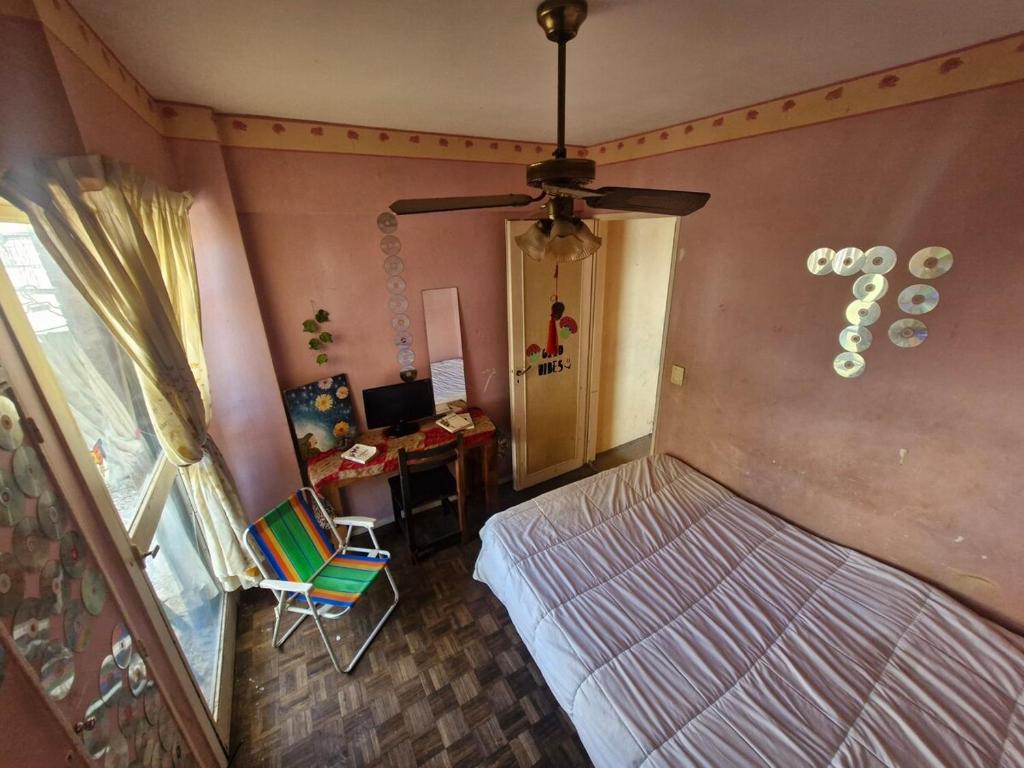 Bohemian room in Chinatown near River - 3