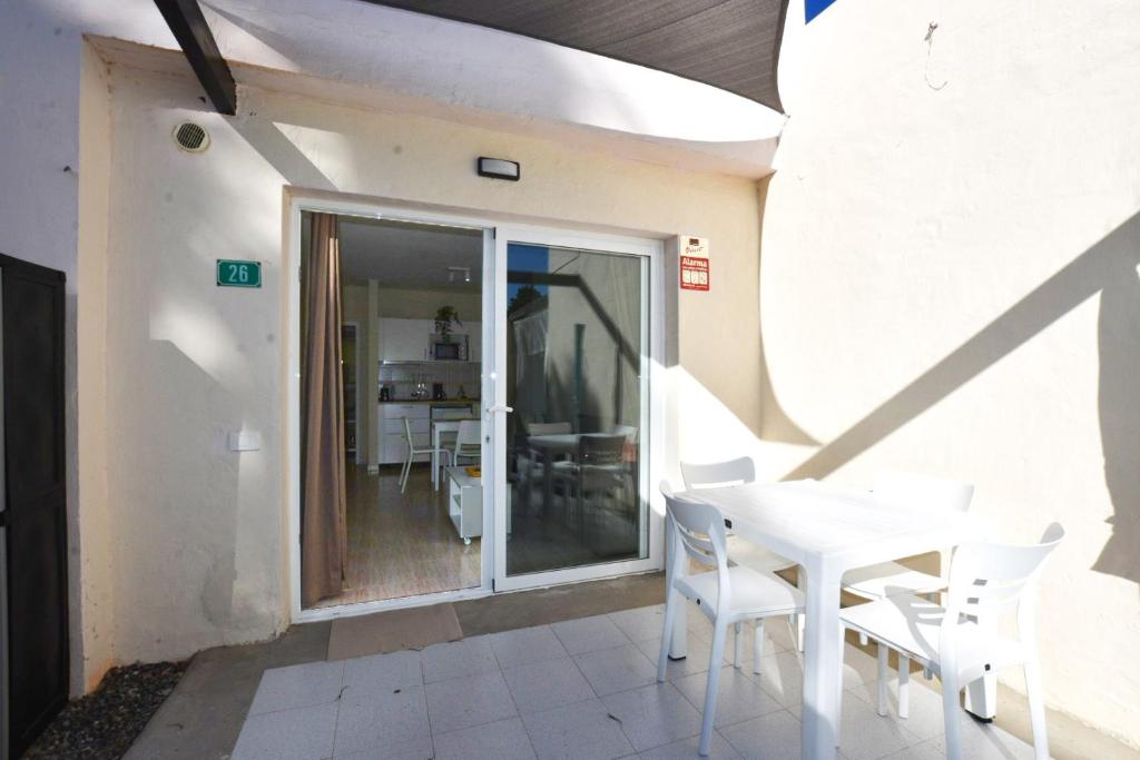 Book Jet - Arena Apartment Pool & WIFI alisios - 3