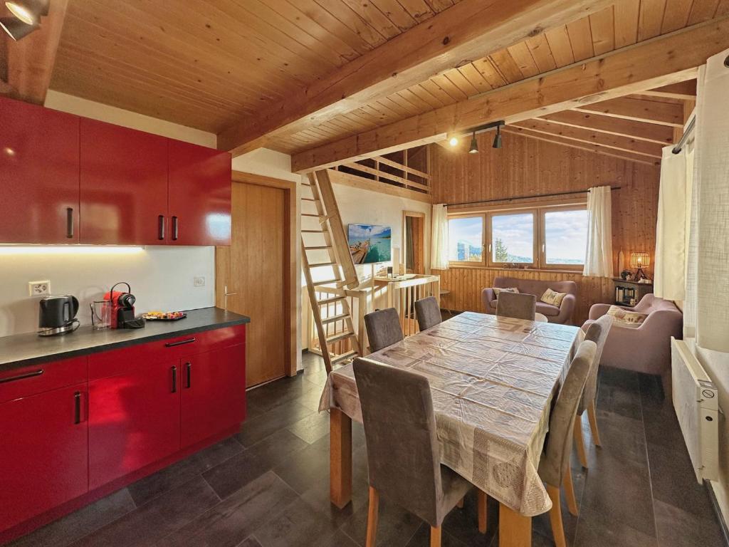Tiny House facing the Alps - Ski in, Ski out - 3