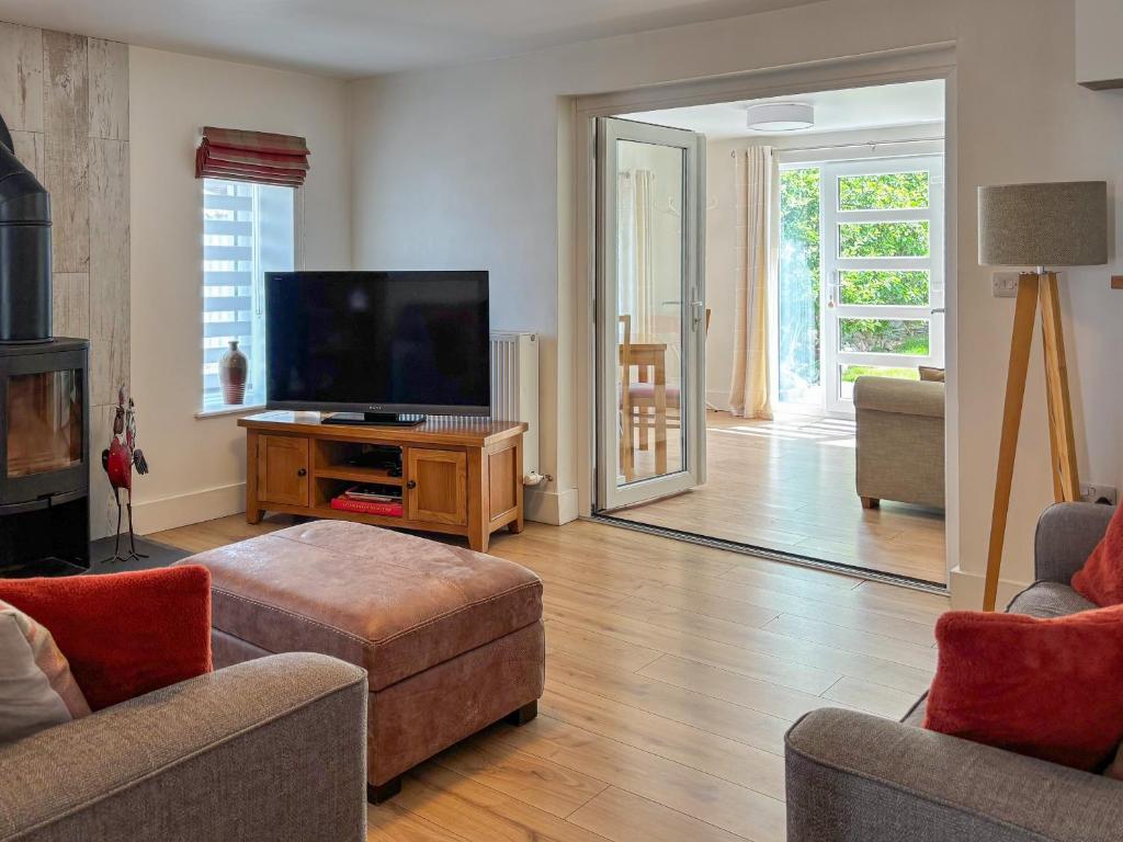 Townend Cottage, Aikton photo 2