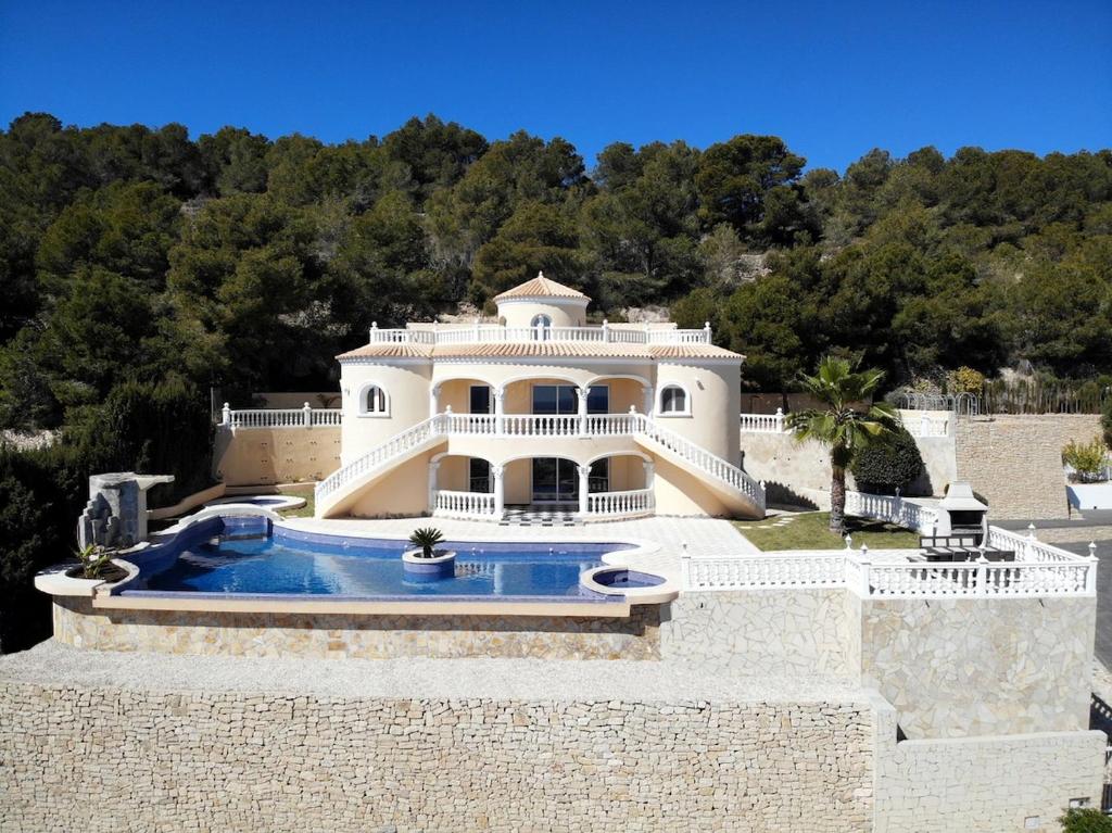 Villa with fantastic sea view pool 23x12 Jacuzzi - 2