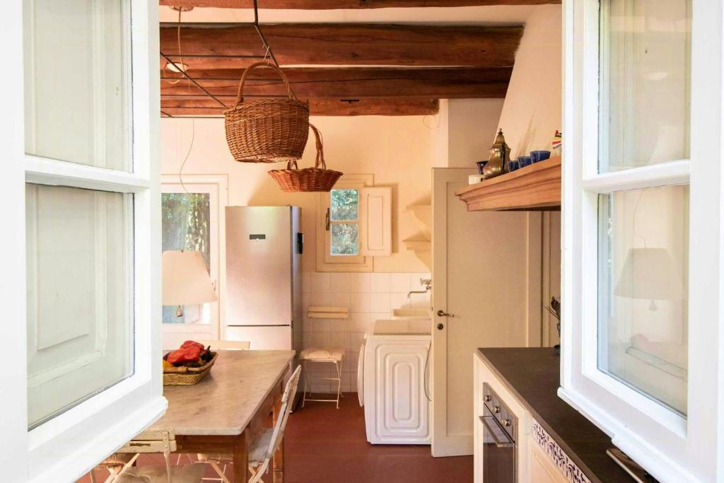 Spacious Villa With Private Pool Near Lucca - 5