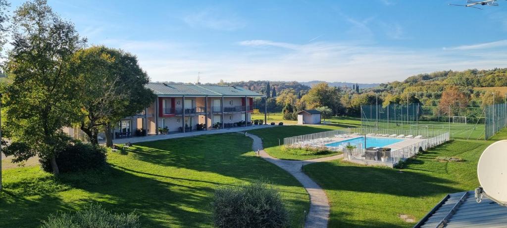 Villaggio Esmera - 1