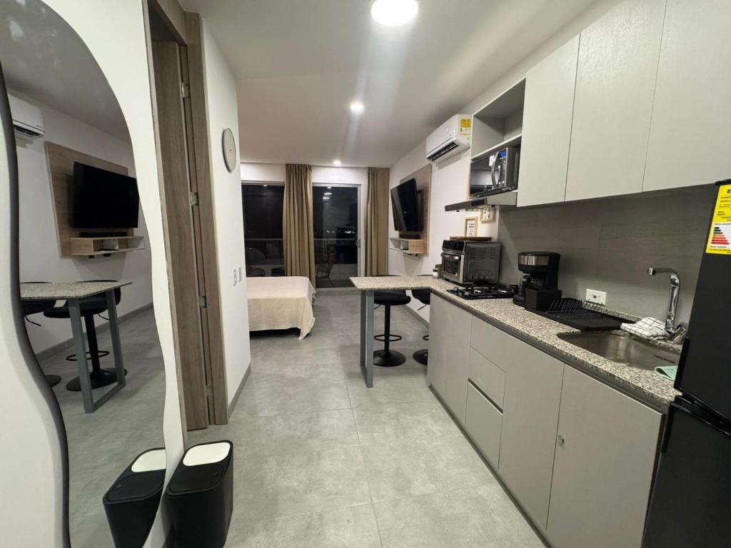 Apartamento con vista,piscina y playa -SantaMarina-803 - 5