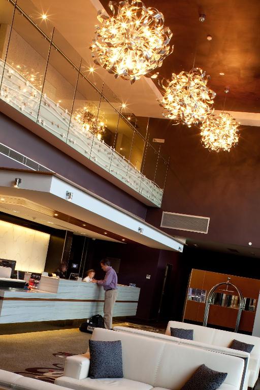 Mercure Sydney Liverpool photo