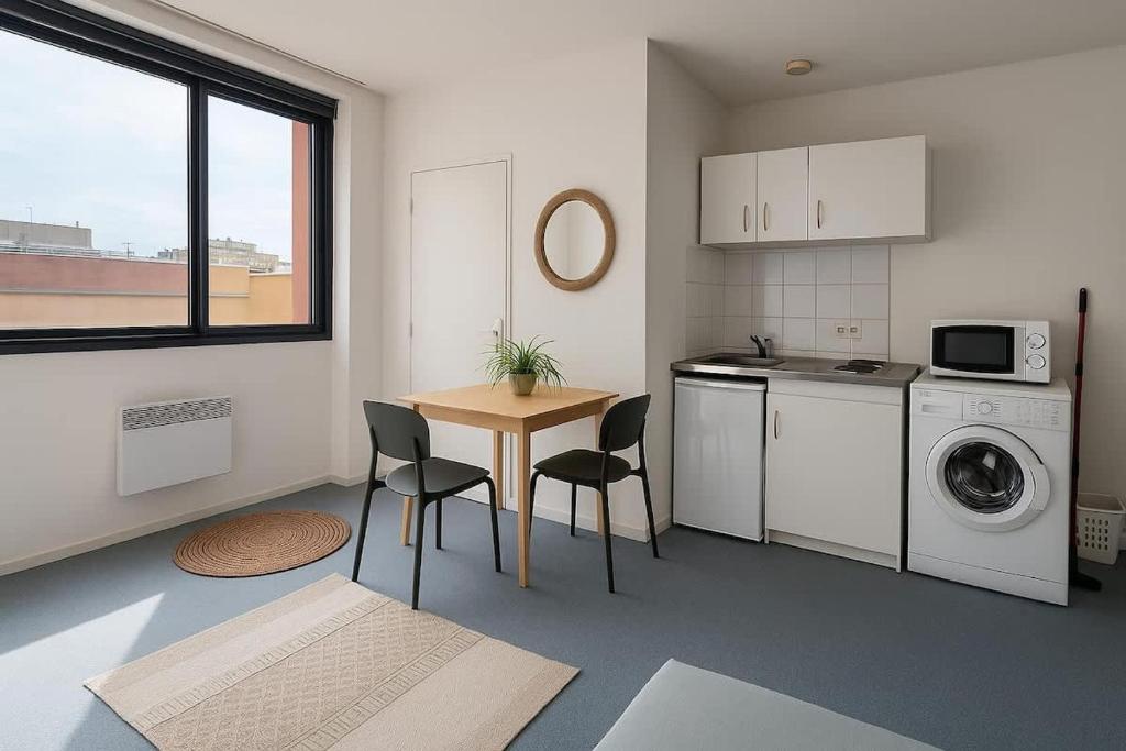 Bright studio in Nice - Mobility lease only - WIFI - 2