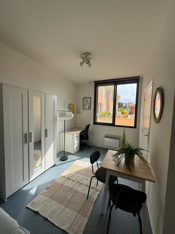 Bright studio in Nice - Mobility lease only - WIFI - 5