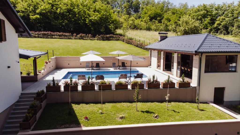 Villa Bagrem - Private Heated Pool Villa in Nature - 3