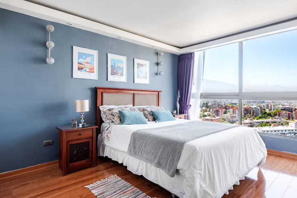 Charming Apartment with Jacuzzi in Central Location - 4