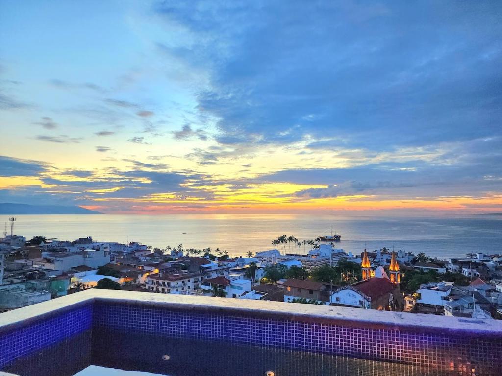 Private Pool Spectacular OCEAN VIEW Sky Loft Beach - 5