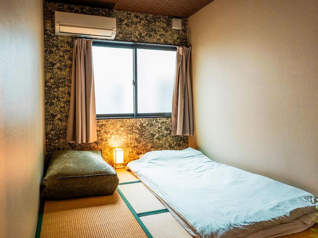 TOMO Guesthouse 2 min to Tsuruhashi