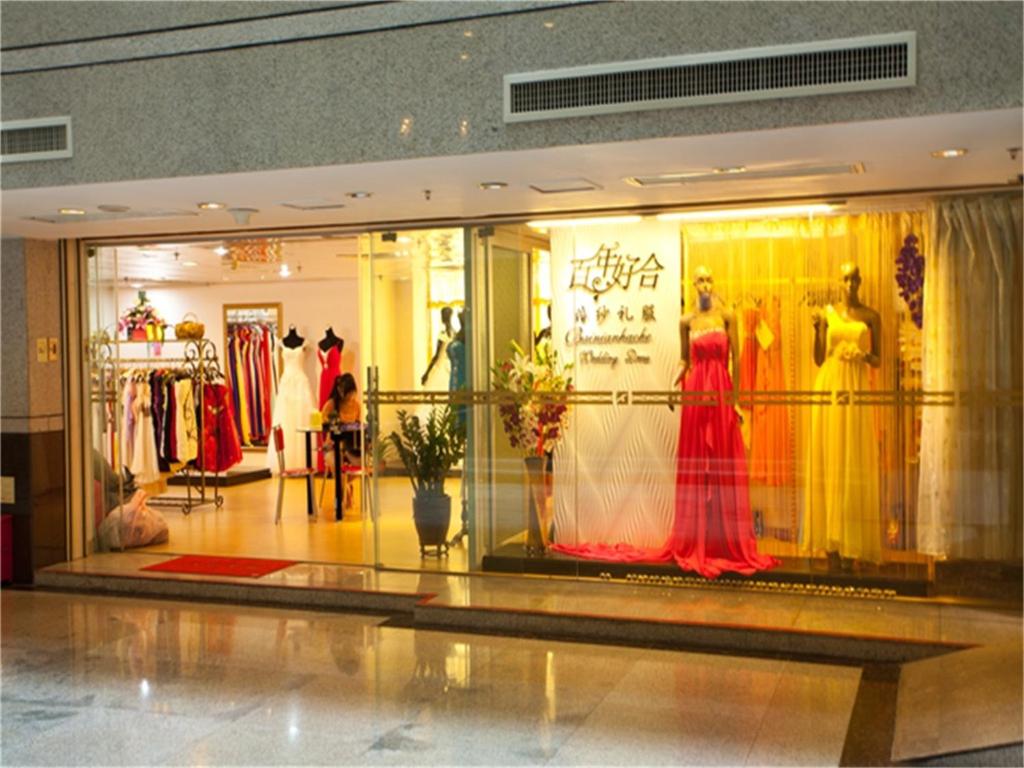 フロント・ロビー