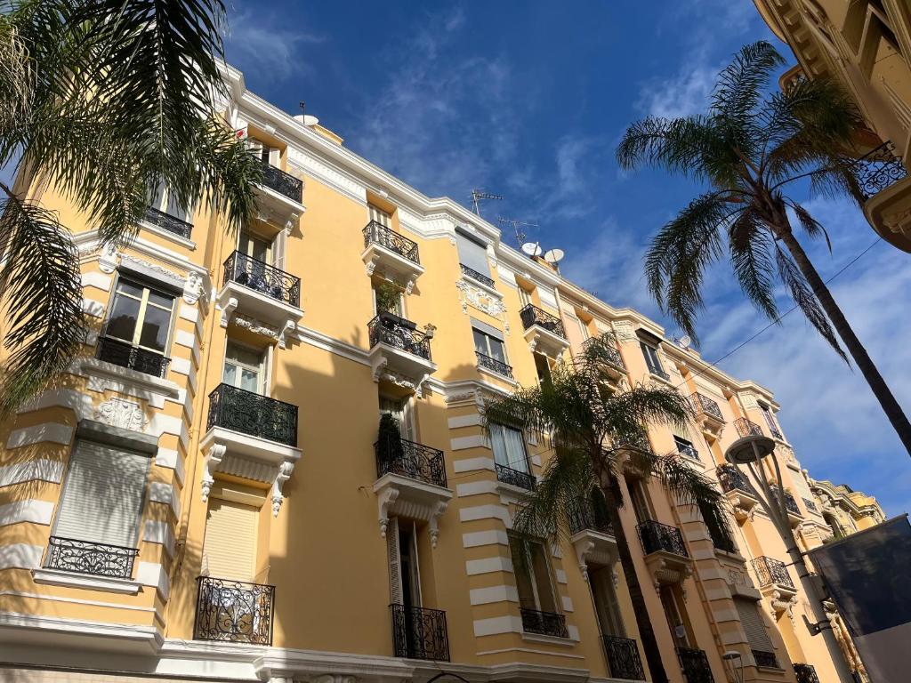 Monaco cocoon - 3