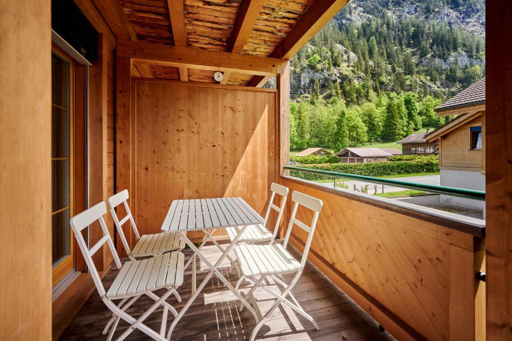 Great Location, Spacious, nice views, modern - 5