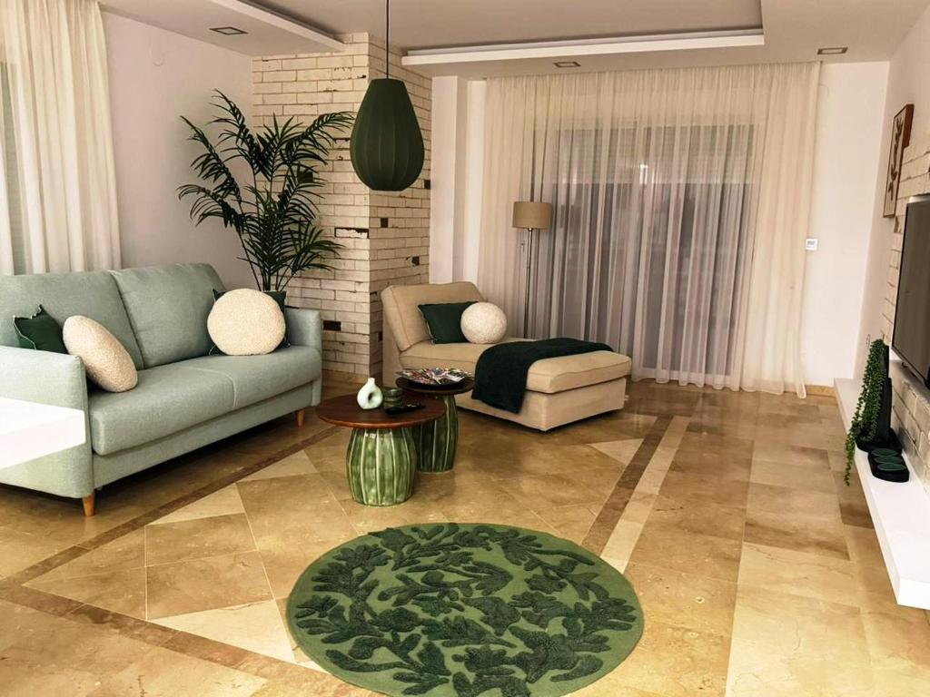 Luxury 100 sq.m. sea view apartment - 5