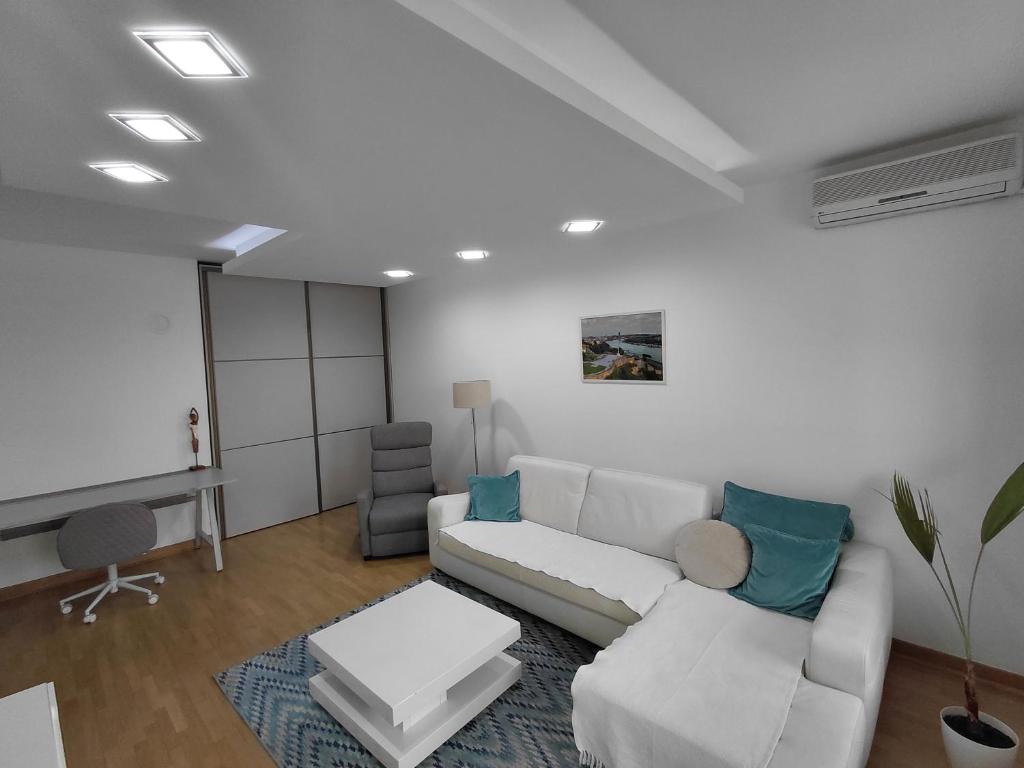Premium Belvil apartment, free parking - 3