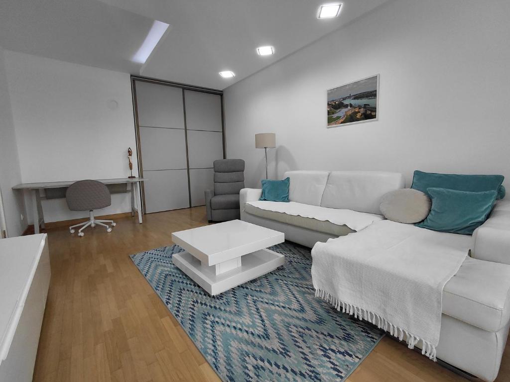 Premium Belvil apartment, free parking - 2