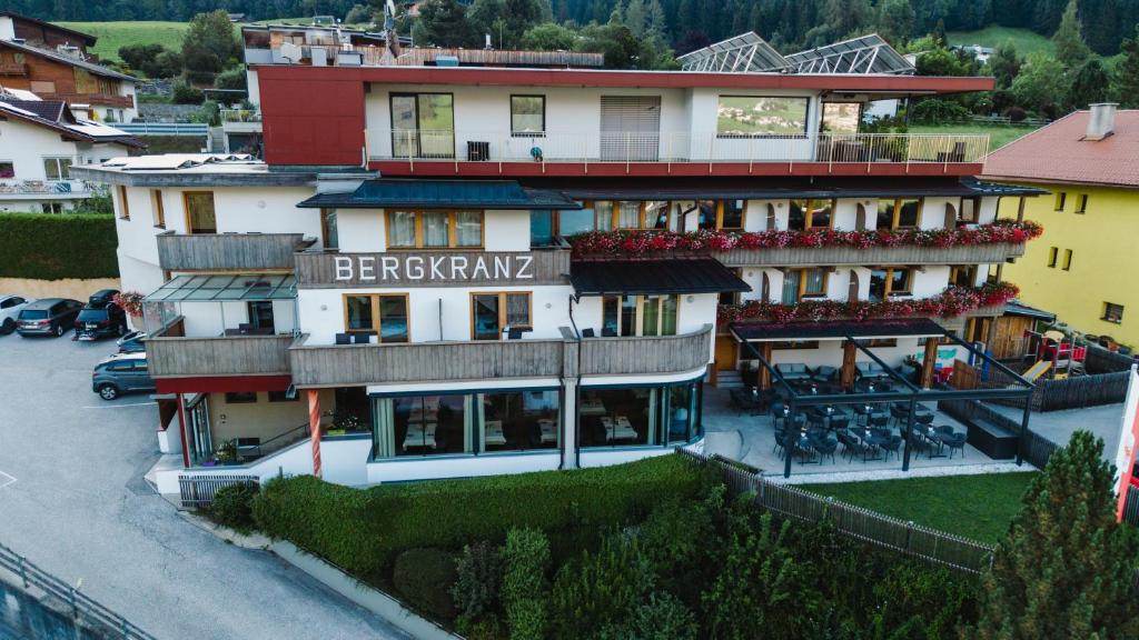 Hotel Bergkranz - 2