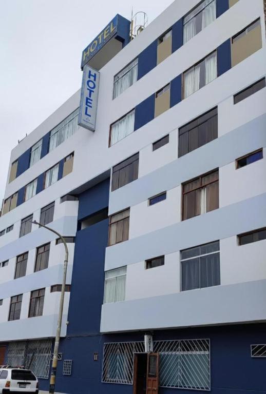 Hotel JORGE CHAVEZ - 1