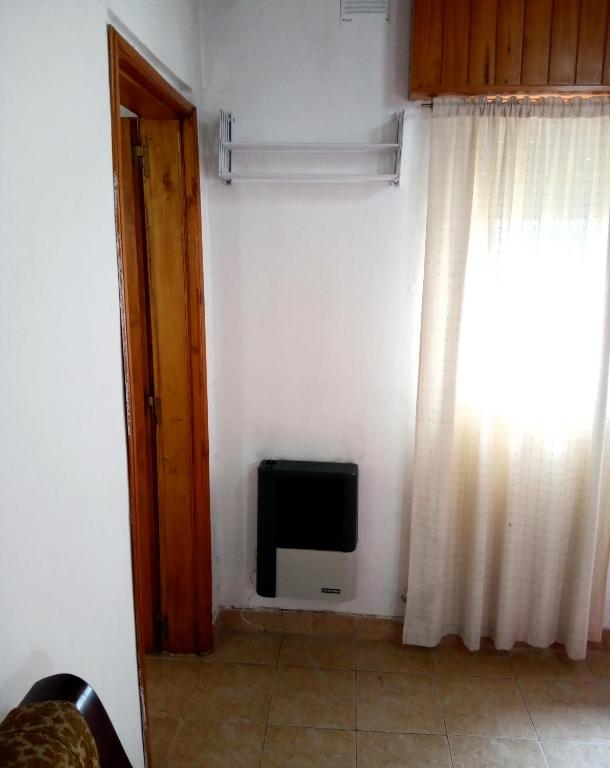 Depto cómodo, confortable con cochera gratuita - 2