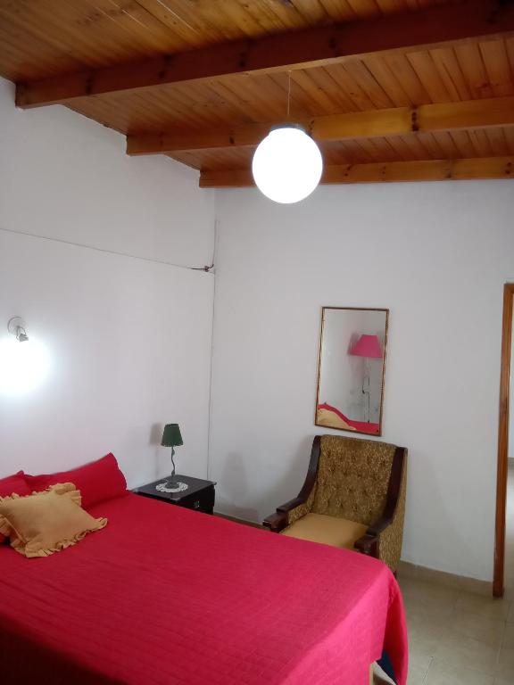 Depto cómodo, confortable con cochera gratuita - 3