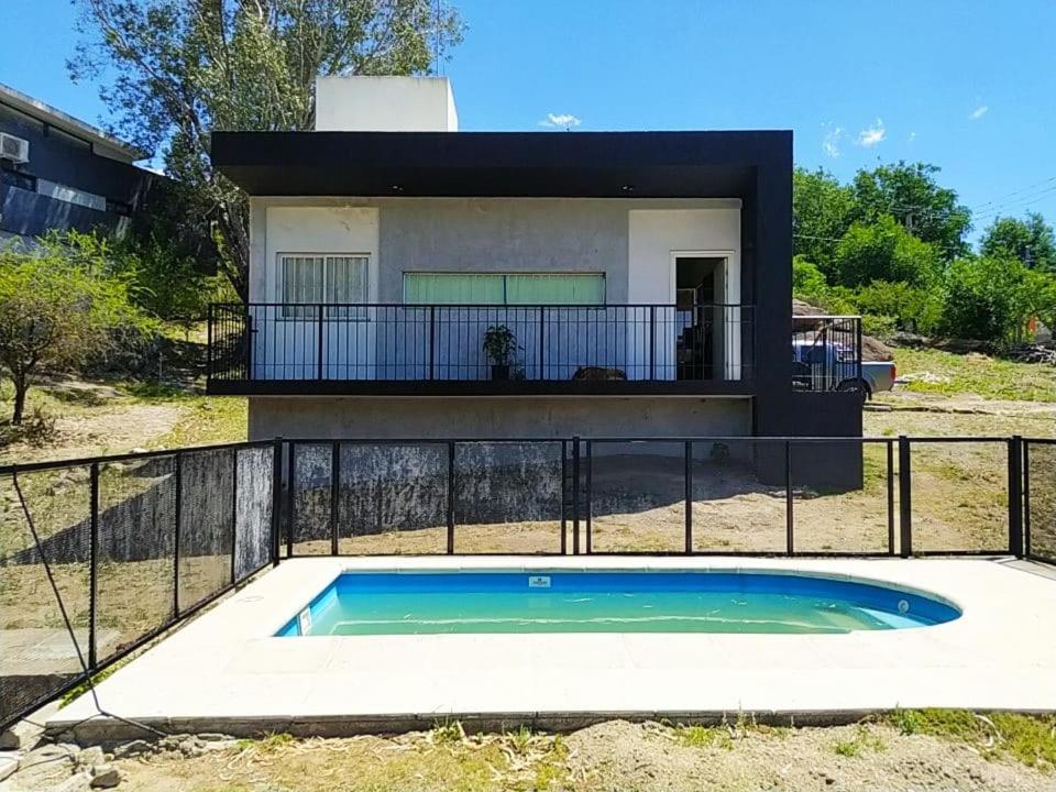 Casa frente al río - 2