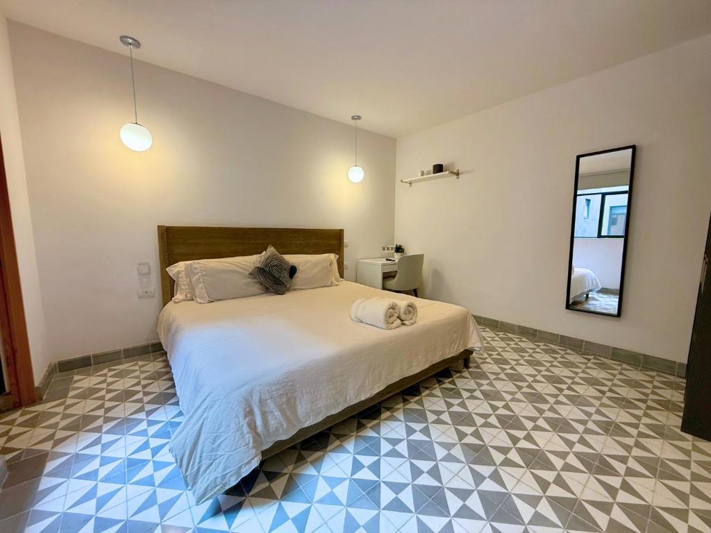 Suites Heriberto Frías - 4