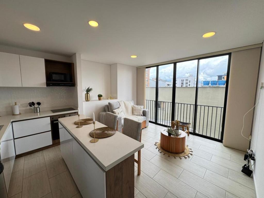 Spacious Apartment in the Laureles neighborhood - 1