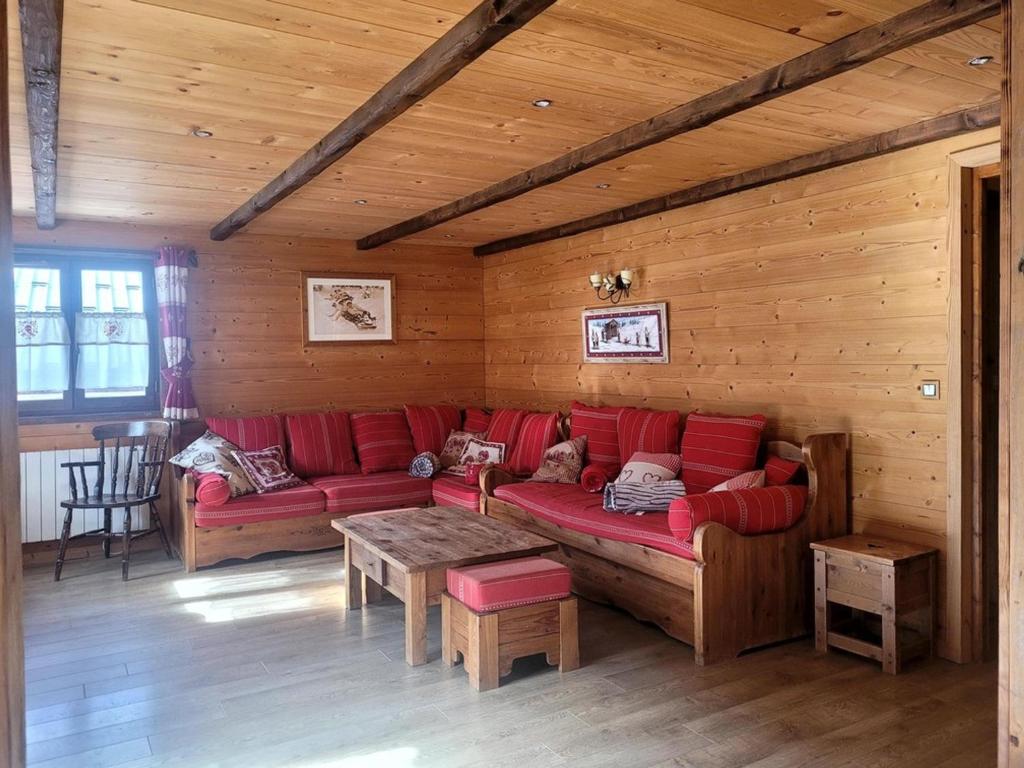 Chalet spacieux à Châtel, 10 pers, parking, animaux admis - FR-1-676-242 - 1