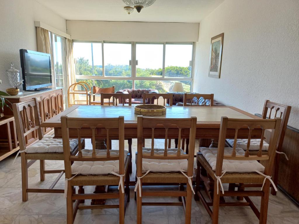 Primera linea Mansa, parada 15, frente al mar - 5