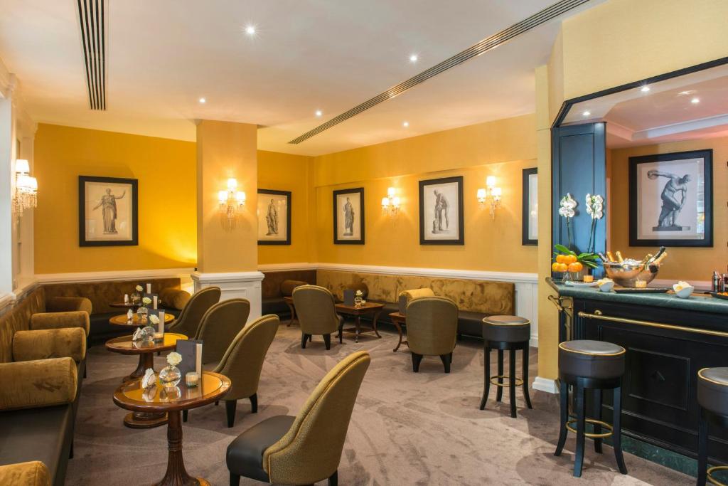 Bar/lounge