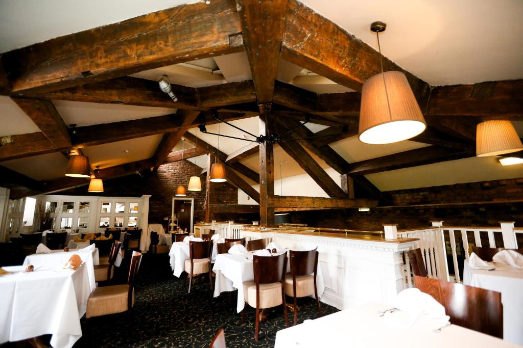 Fairways Lodge & Leisure Club photo